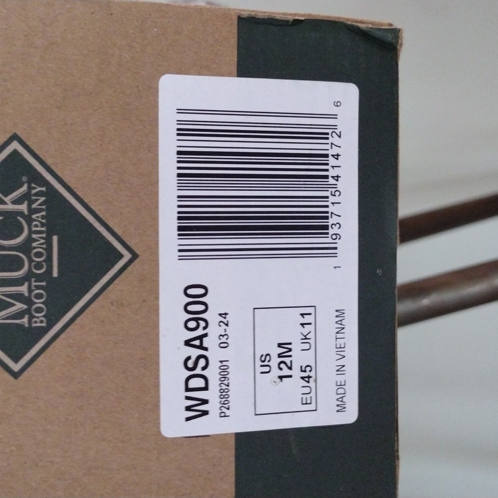 Muck boots 12 men's